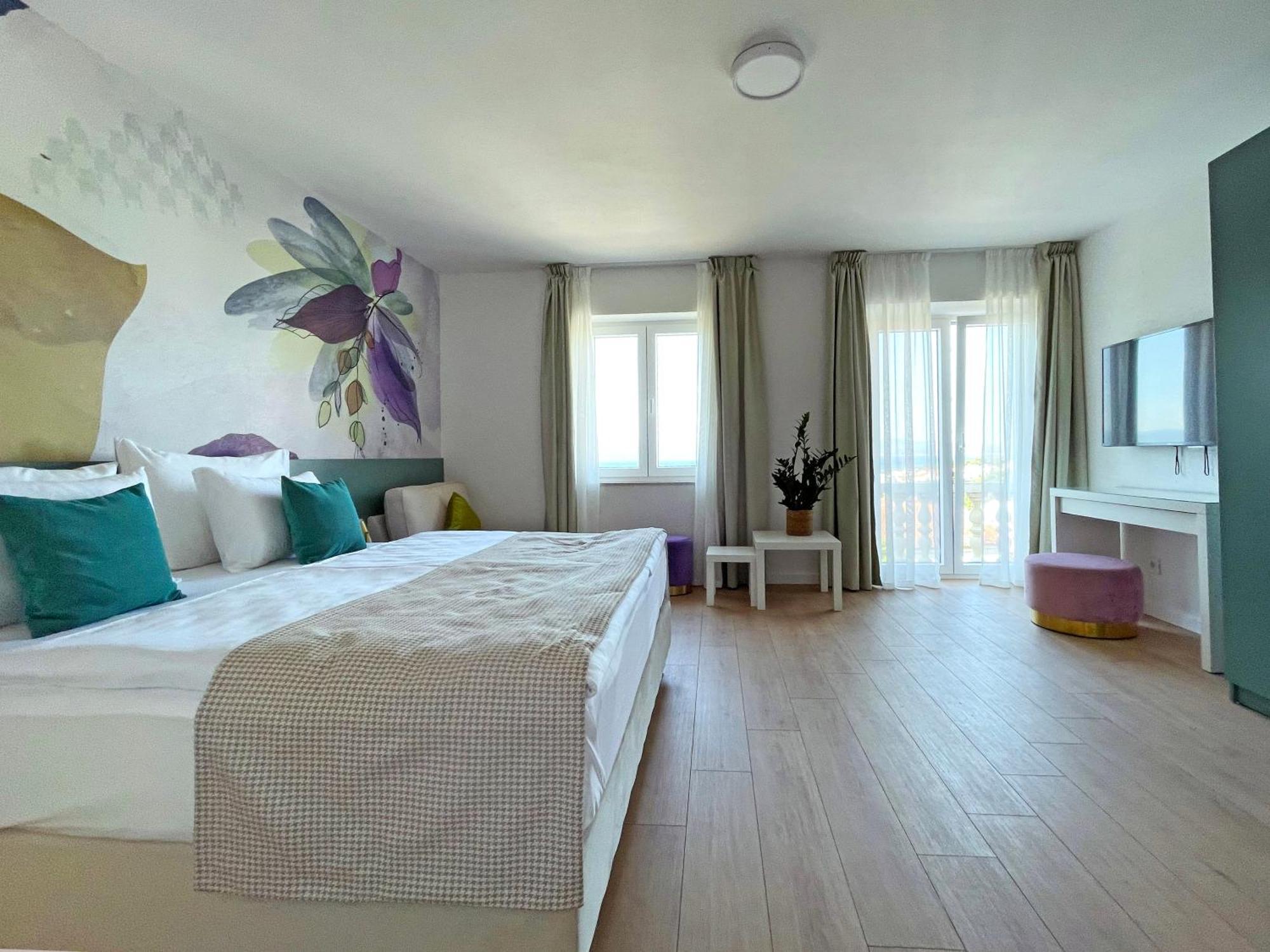 Villa Ardura - Island Holiday Residence **** Bol. Island Brac Buitenkant foto